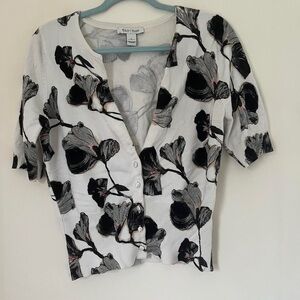 White House Black Market Blouse Floral puff Sleeve White L
